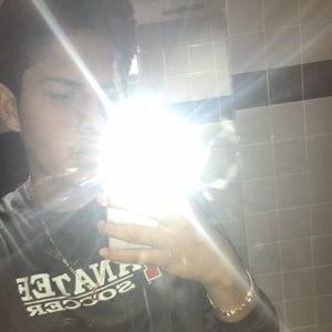 Meet your Posher, Jonathan